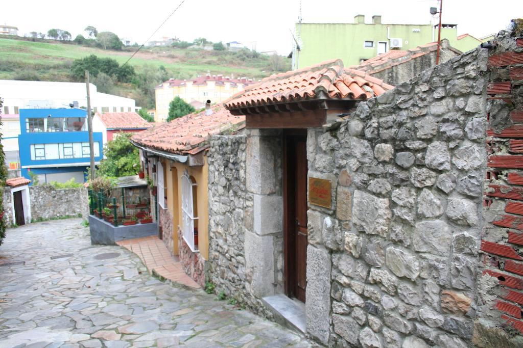 Pension Argueelles Ribadesella Buitenkant foto